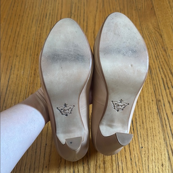 Miss Albright Tan Stiletto Heels with Embellished Toe - Picture 4 of 4